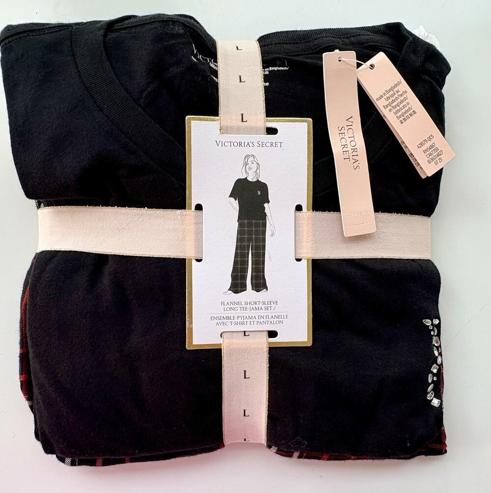 Victoria’s Secret Pajama Set L NEW Black Red Flannel Short Sleeve Pants